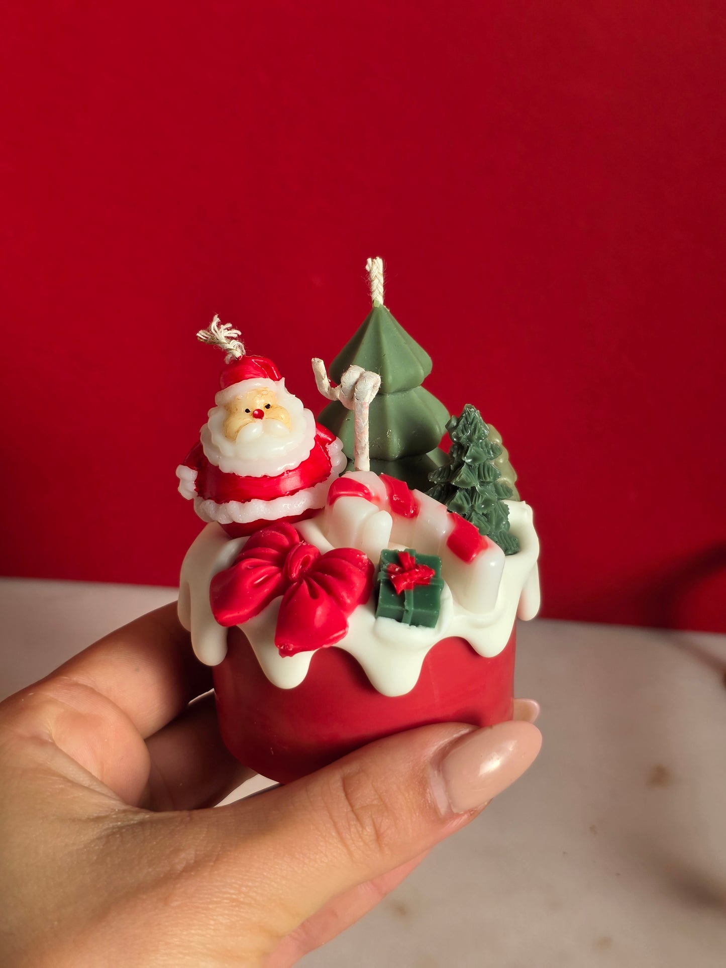 Dripcake candle santa claus