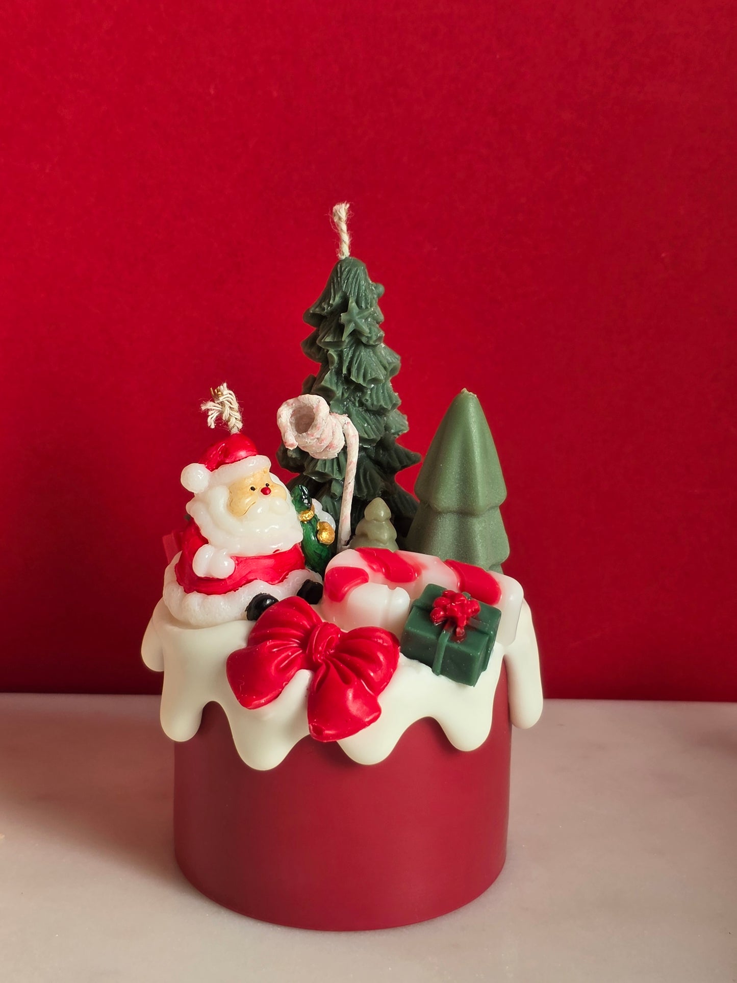 Dripcake candle santa claus