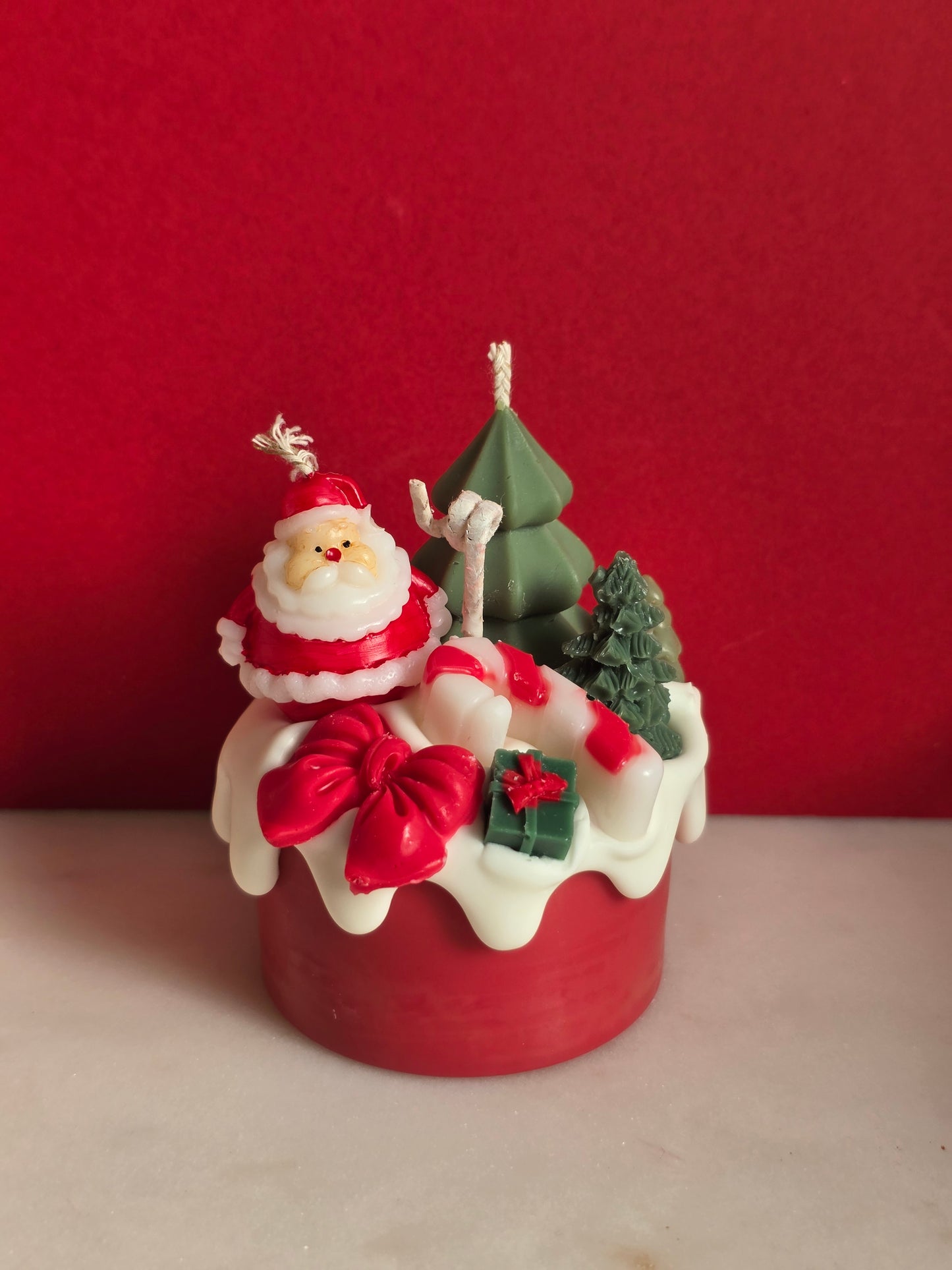 Dripcake candle santa claus