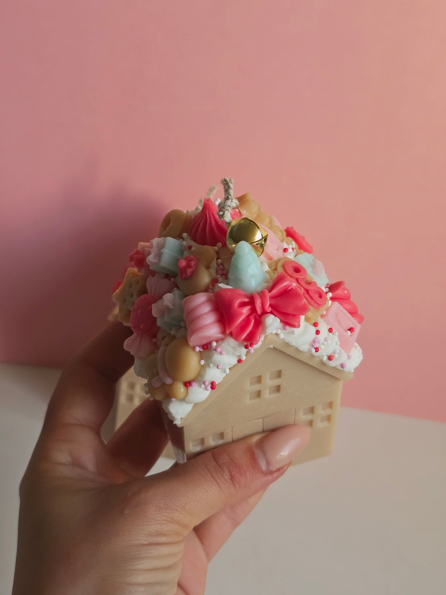 Candy house (pink)